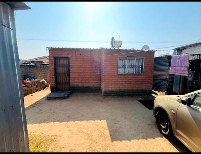 1 BEDROOM HOUSE FOR SALE IN OLIEVENHOUTBOSCH
